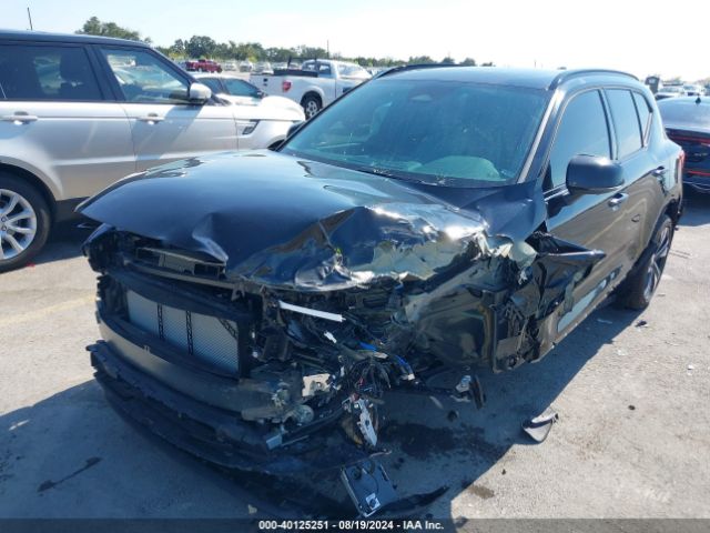 YV4L12UM4R2348577 Volvo Xc40 B5 Ultimate Dark Theme