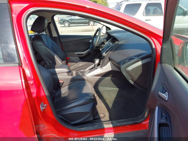 Ford FOCUS SE 2014 1FADP3K24EL134969 Image 5