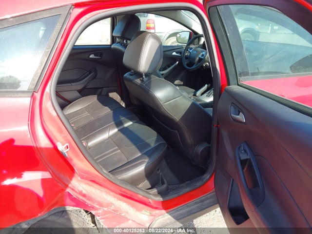 Ford FOCUS SE 2014 1FADP3K24EL134969 Image 8