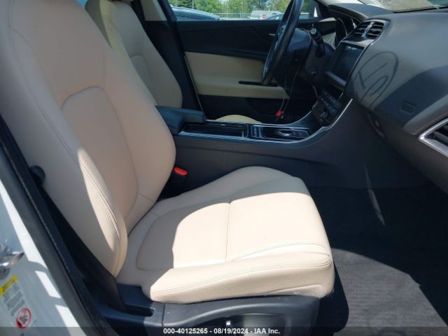 SAJAJ4FX5KCP49750 Jaguar Xe 25t Premium