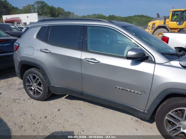 3C4NJCBB1KT793818 Jeep Compass Sun And Wheel Fwd