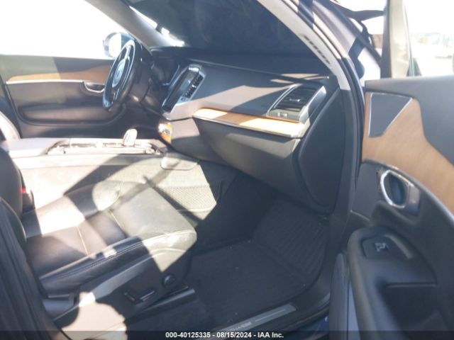 2021 VOLVO XC90 RECHARGE PLUG-IN HYBRID YV4BR00K8M1706985 Photo 4