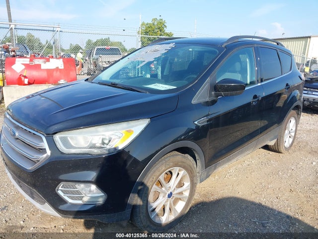Ford ESCAPE SE 2017 1FMCU0GD6HUA19968 Image 2