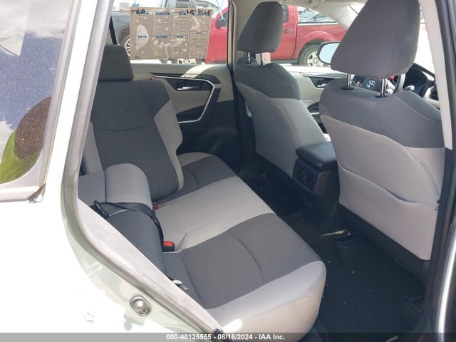 Toyota Rav4 Xle 2019 2T3W1RFV2KW046555 Image 8