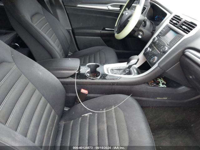 1FA6P0H77F5111296 Ford FUSION SE