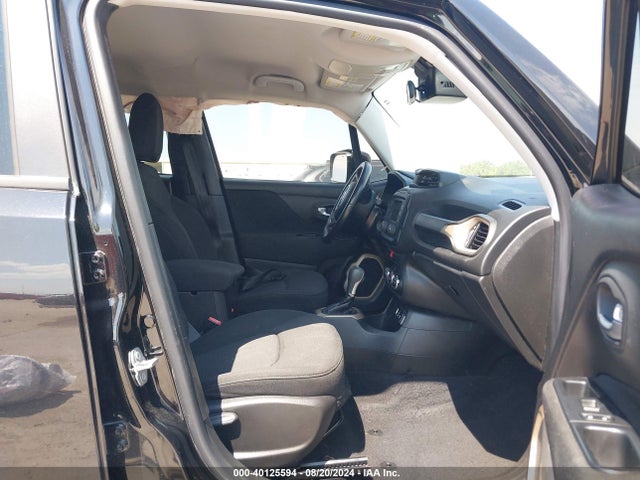 ZACCJABB8HPE82611 Jeep Renegade Latitude Fwd