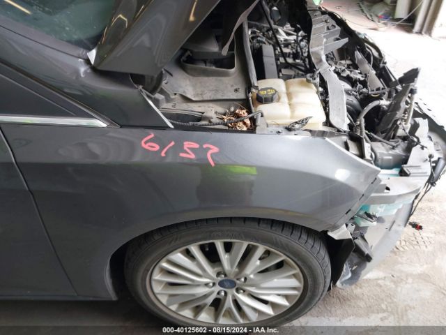 1FADP3N29JL213513 Ford Focus Titanium