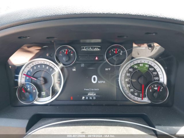 1C6RR6GTXNS154864 RAM 1500 Classic Warlock Quad Cab 4x2 6'4 Box