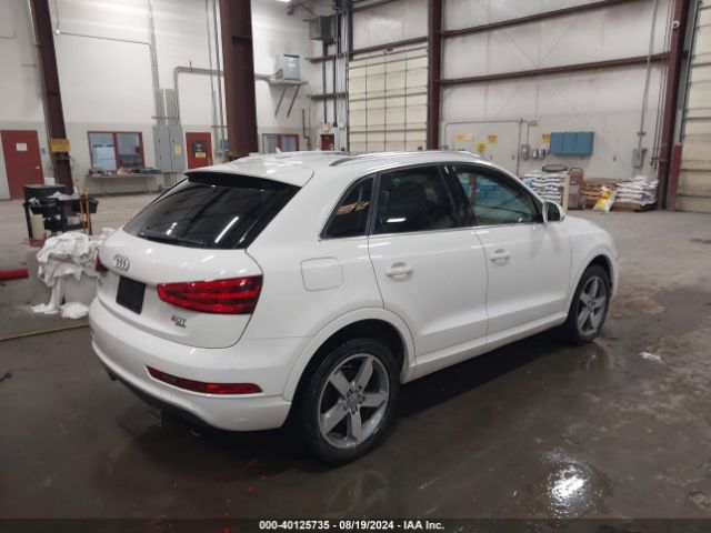 WA1GFCFS6FR007900 Audi Q3 2.0t Premium Plus