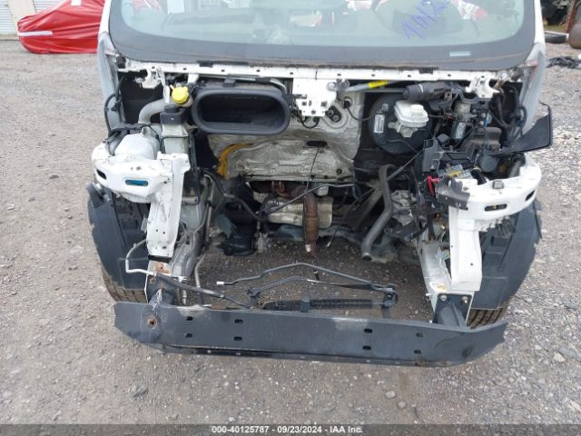 3C6TRVAG0JE148368 RAM Promaster 1500 Low Roof 136 Wb