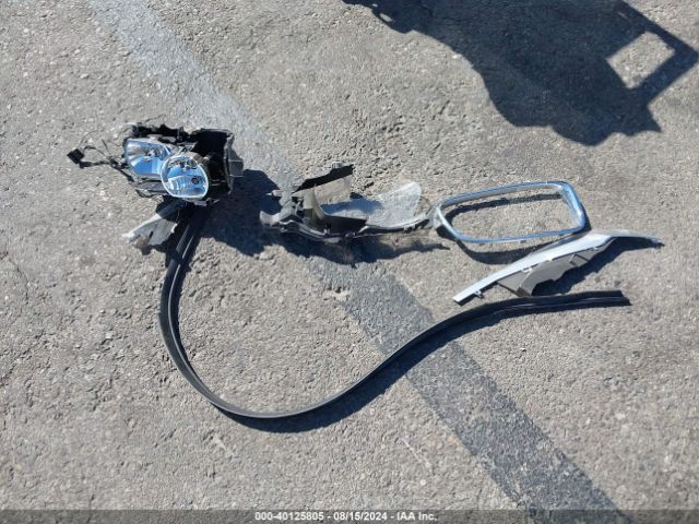 WBA3B1G52FNT02252 BMW 320i