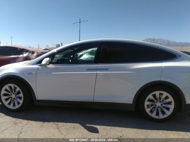 5YJXCBE26GF016937 Tesla Model X 60d/70d/75d/90d/p100d