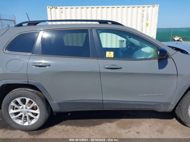 1C4PJMMN8ND546232 Jeep Cherokee Latitude Lux 4x4