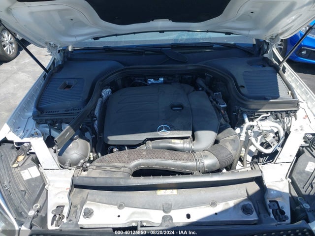 W1N0G8DB8LF806586 Mercedes-Benz GLC 300