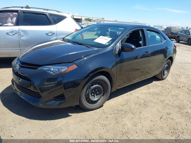 Toyota COROLLA LE 2017 5YFBURHE0HP612198 Image 2