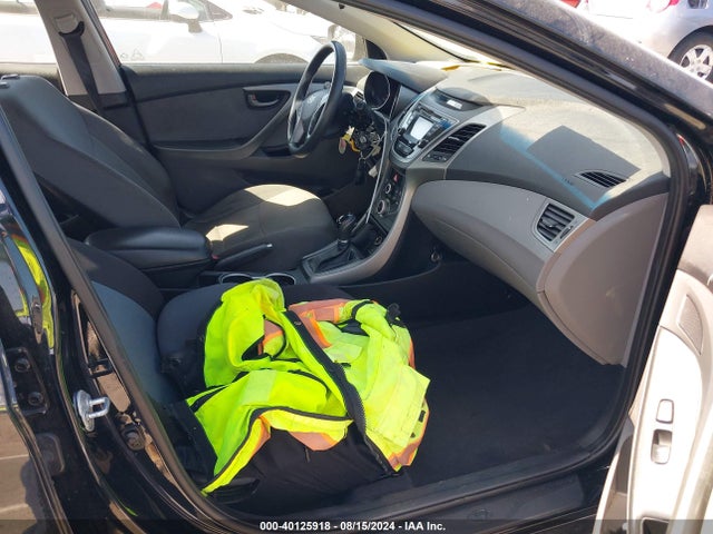Hyundai ELANTRA SE 2016 5NPDH4AE6GH769532 Image 5