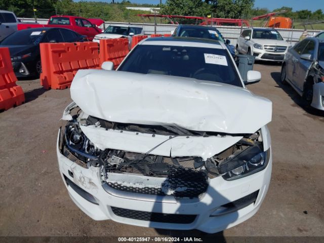 SAJAF4BV7HA956716 Jaguar Xe 35t R-sport