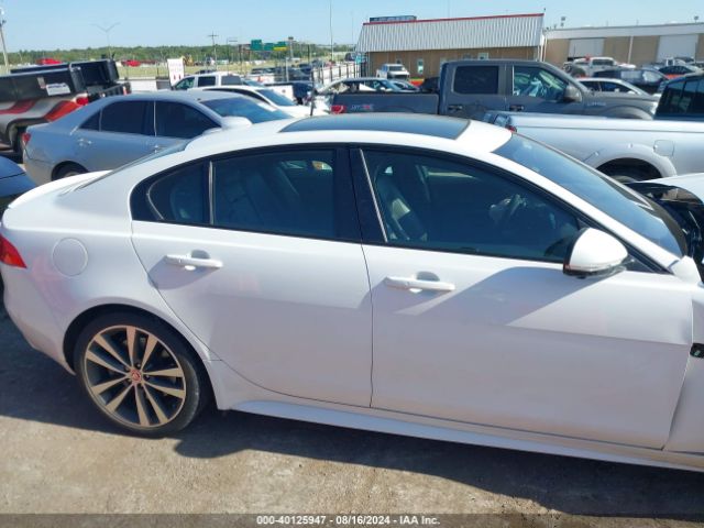 SAJAF4BV7HA956716 Jaguar Xe 35t R-sport