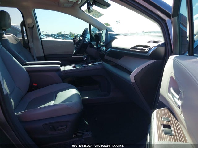 Toyota SIENNA XLE 2022 5TDJRKEC4NS092288 Image 5