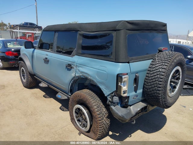 Ford Bronco Black Diamond 2023 1FMEE5DH5PLB69813 Image 3