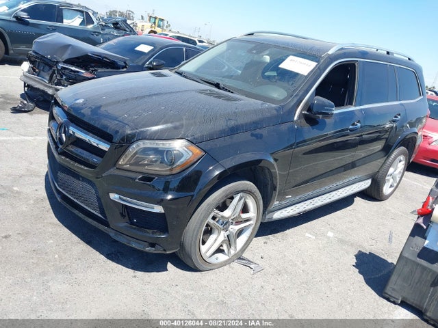 4JGDF7DE3FA535532 Mercedes-Benz Gl 550 4matic