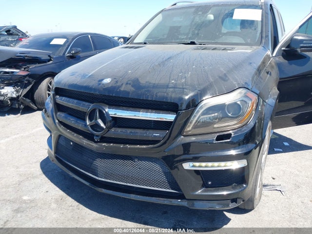 4JGDF7DE3FA535532 Mercedes-Benz Gl 550 4matic
