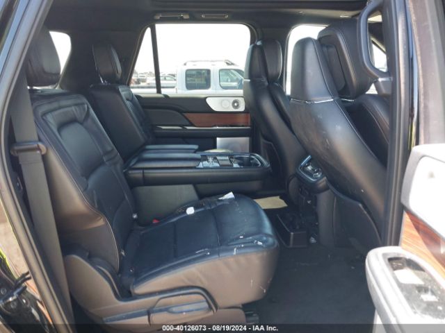 5LMJJ3LT7JEL18770 Lincoln Navigator L Reserve
