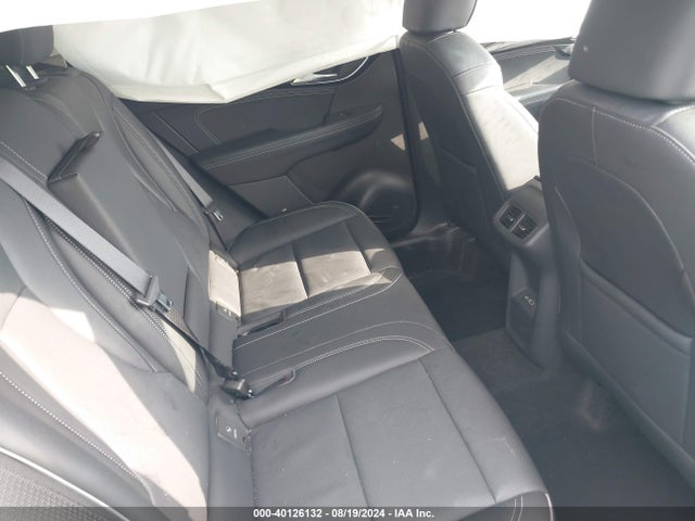 LRBFZNR45PD013833 Buick Envision Essence Fwd