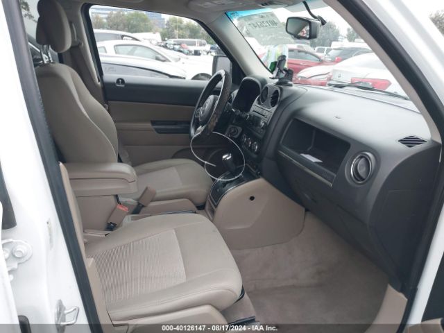1C4NJPFA4ED547218 Jeep Patriot Latitude