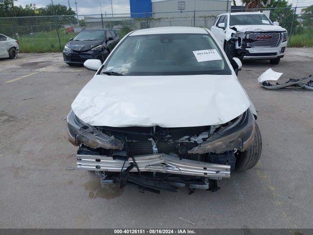 Toyota Corolla Hybrid Le 2020 JTDEBRBE8LJ002722 Image 12