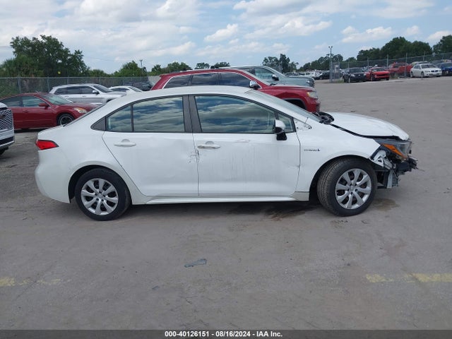 Toyota Corolla Hybrid Le 2020 JTDEBRBE8LJ002722 Image 13