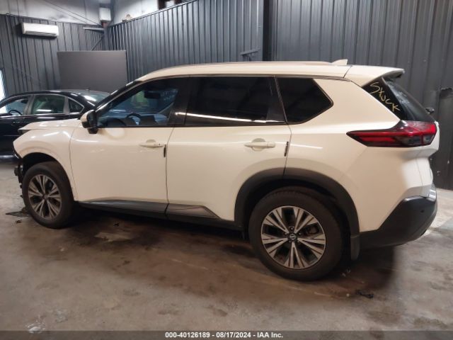 JN8AT3BB7MW221582 Nissan Rogue Sv Intelligent Awd