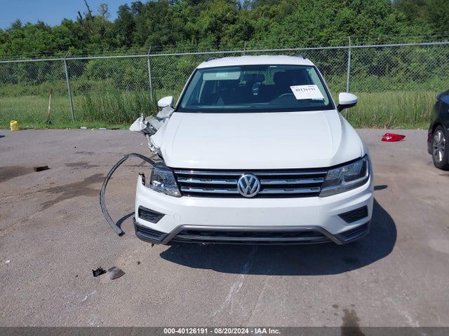 3VV1B7AX4JM056932 Volkswagen Tiguan 2.0t S