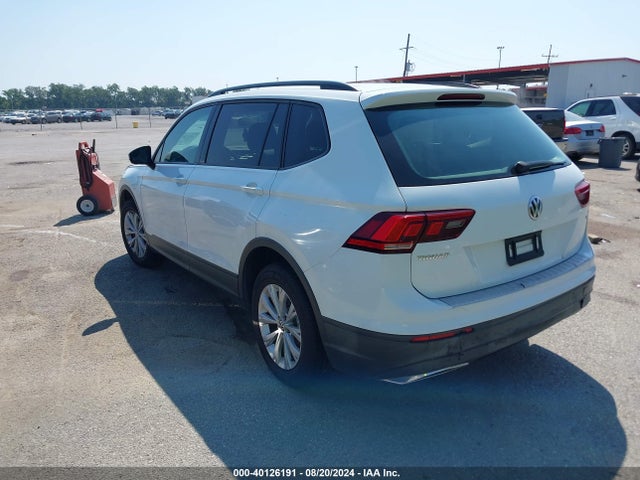 3VV1B7AX4JM056932 Volkswagen Tiguan 2.0t S