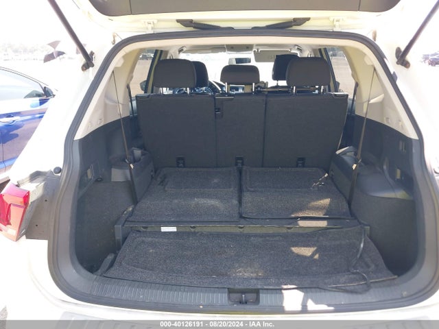 3VV1B7AX4JM056932 Volkswagen Tiguan 2.0t S