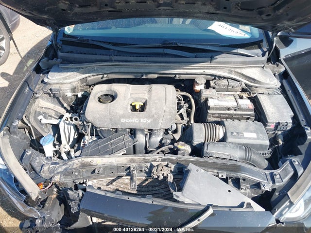 Hyundai ELANTRA SE 2018 5NPD74LF6JH347244 Image 10