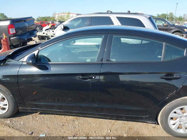Hyundai ELANTRA SE 2018 5NPD74LF6JH347244 Image 14
