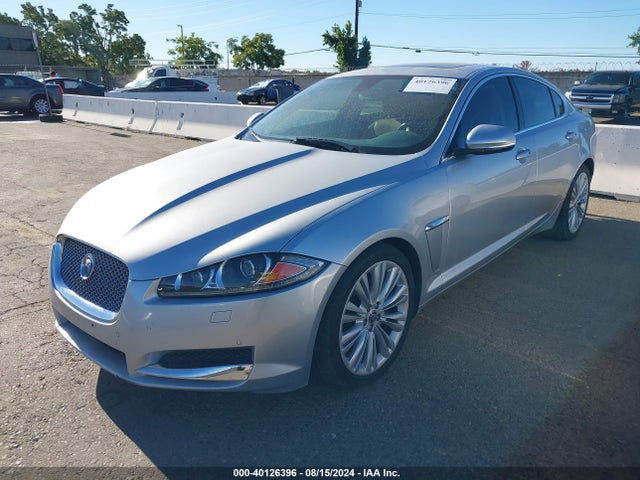 2012 JAGUAR XF SAJWA0HB3CLS41150 Photo 1