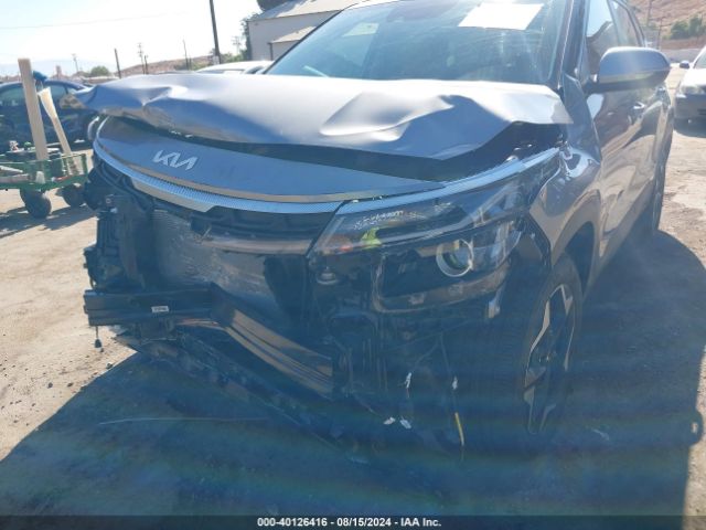 KNDERCAA8R7619616 KIA SELTOS EX