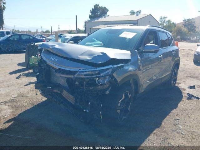 KNDERCAA8R7619616 KIA SELTOS EX
