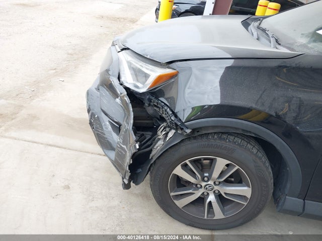 Toyota Rav4 Xle 2016 2T3RFREV1GW531941 Image 17