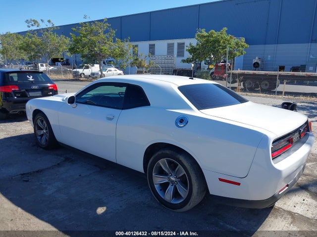 Dodge Challenger Sxt 2015 2C3CDZAG4FH821399 Image 3