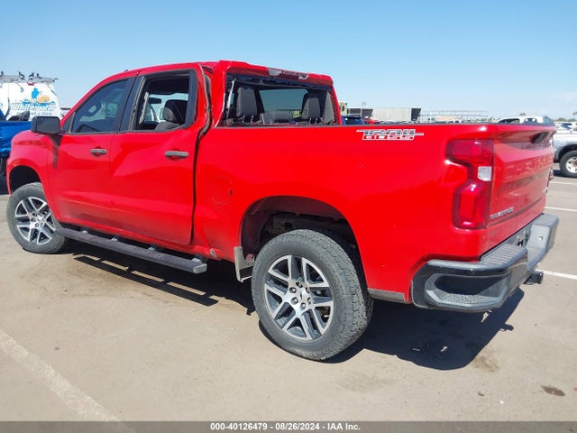 Chevrolet Silverado 1500 Custom Trail Boss 2019 3GCPYCEFXKG186828 Image 3