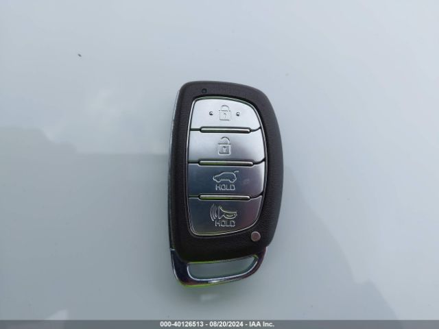 KM8J3CA29HU381392 Hyundai Tucson Limited