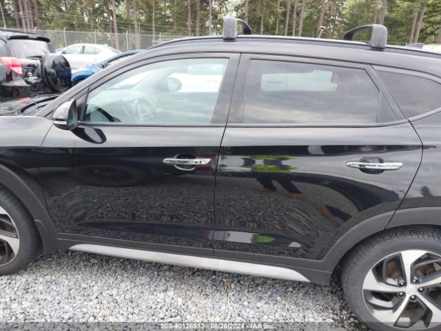 KM8J3CA29HU381392 Hyundai Tucson Limited