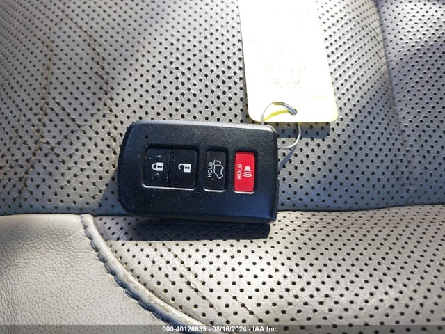 Toyota Highlander Limited Platinum 2018 5TDYZRFH9JS265394 Image 11