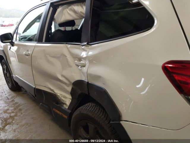 JF2SKAMC0NH514664 Subaru Forester Wilderness