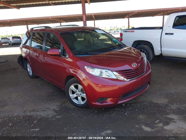 Toyota Sienna Le 8 Passenger 2015 5TDKK3DC4FS628495 zdjęcie główne
