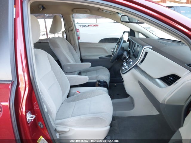 Toyota Sienna Le 8 Passenger 2015 5TDKK3DC4FS628495 Image 5