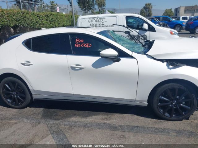 JM1BPAML3N1500881 Mazda Mazda3 Premium